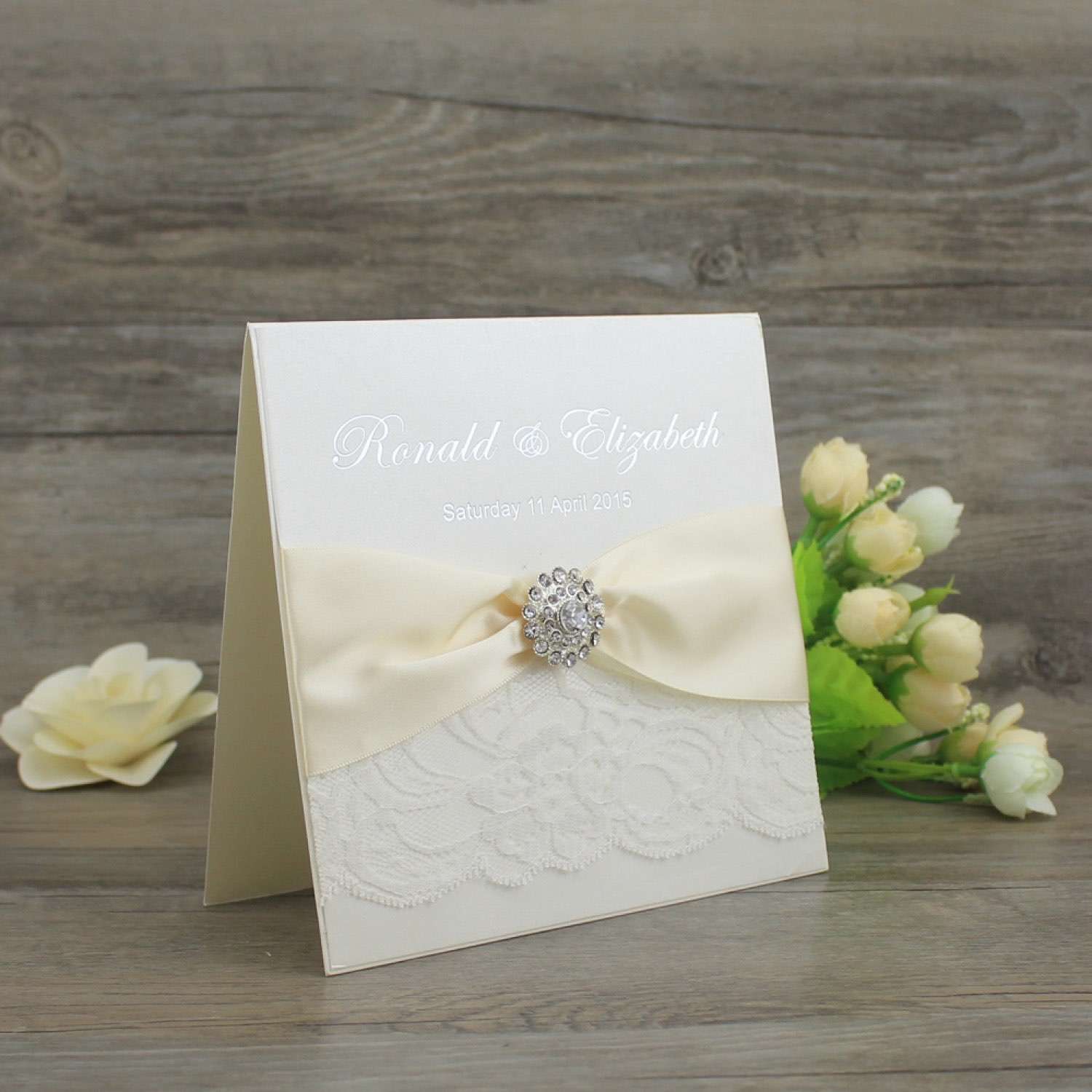 Square Lace Wedding Card with Buckle Decoration Invitation Card Customized 